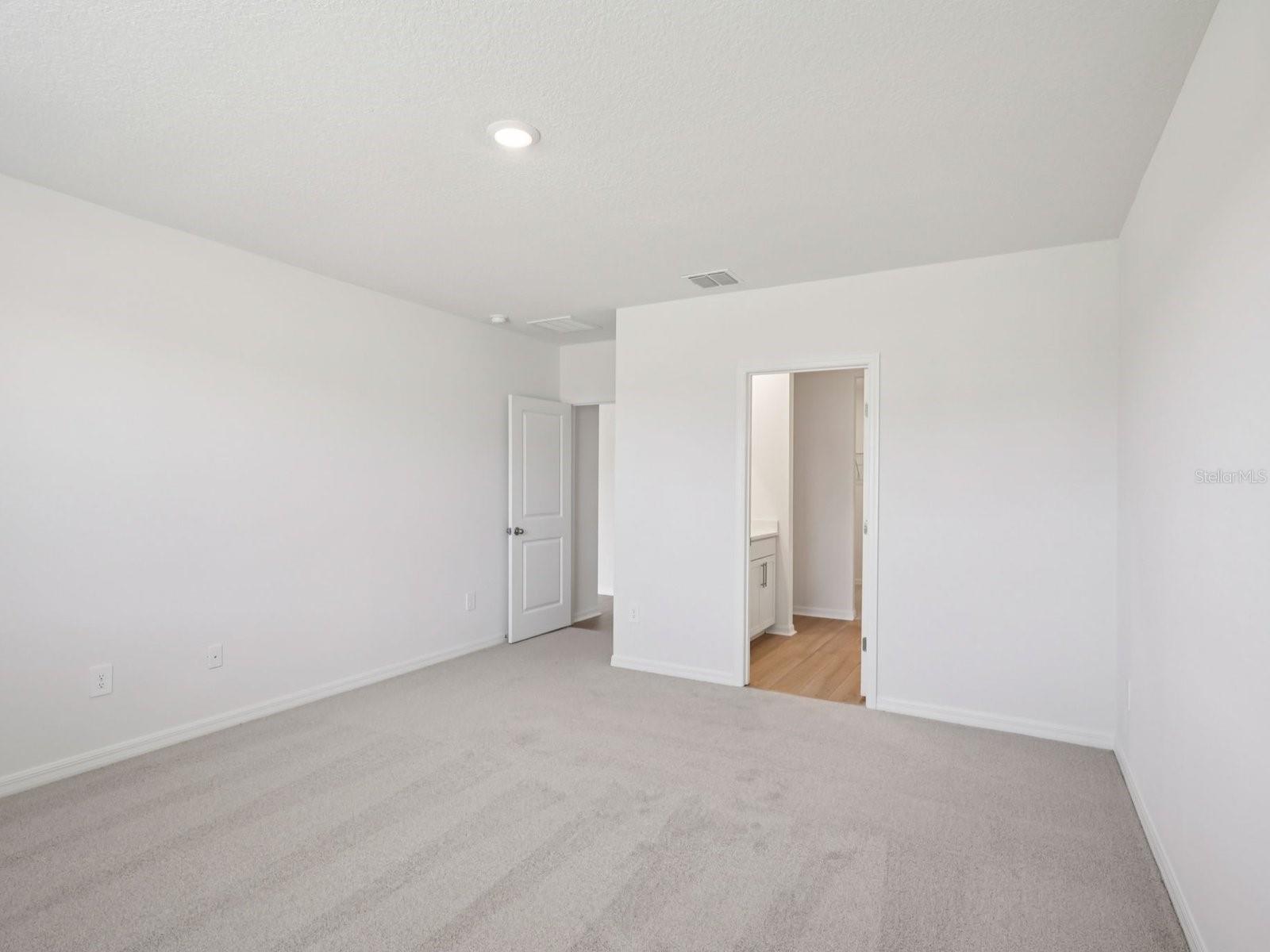 Image 22 of 50 For 2069 Rosewood Drive