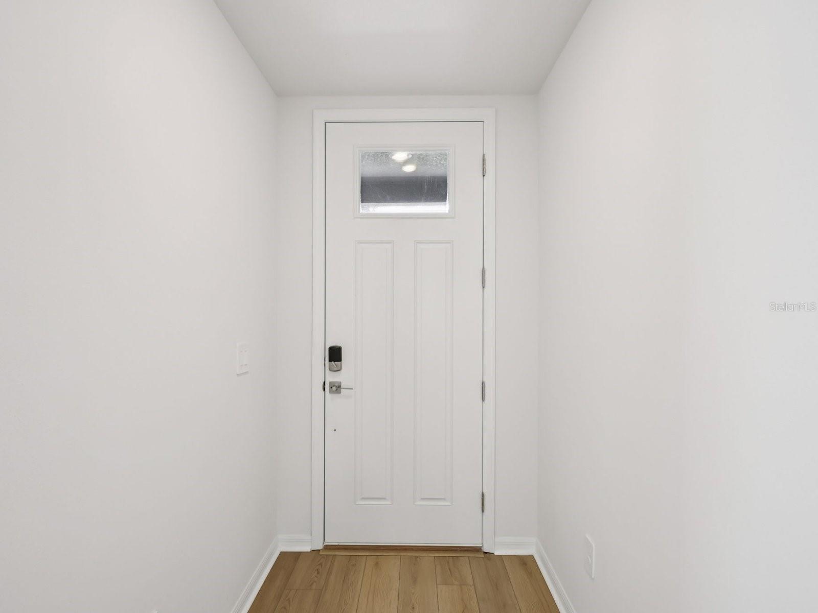 Image 4 of 50 For 2069 Rosewood Drive