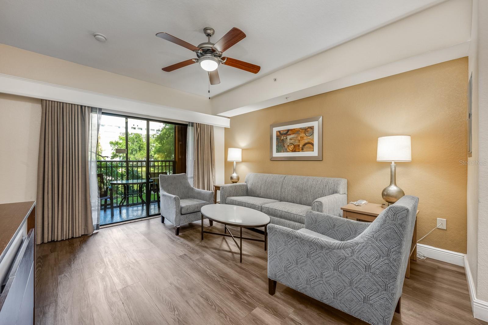 Image 10 of 33 For 12527 Floridays Resort Drive E104