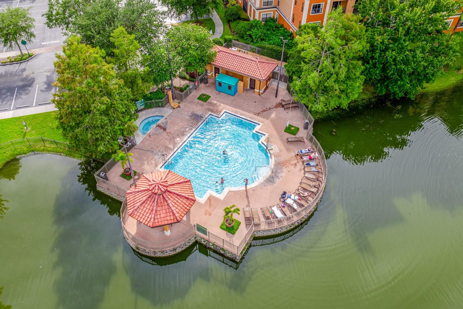 Image 30 of 33 For 12527 Floridays Resort Drive E104
