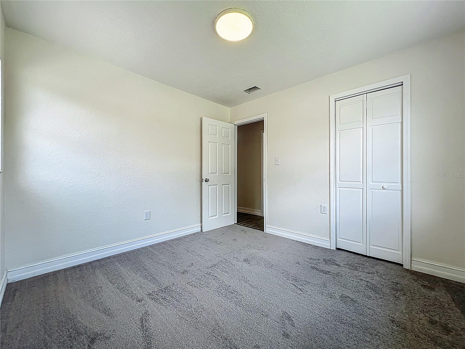 Image 19 of 25 For 2109 Hartwell Avenue