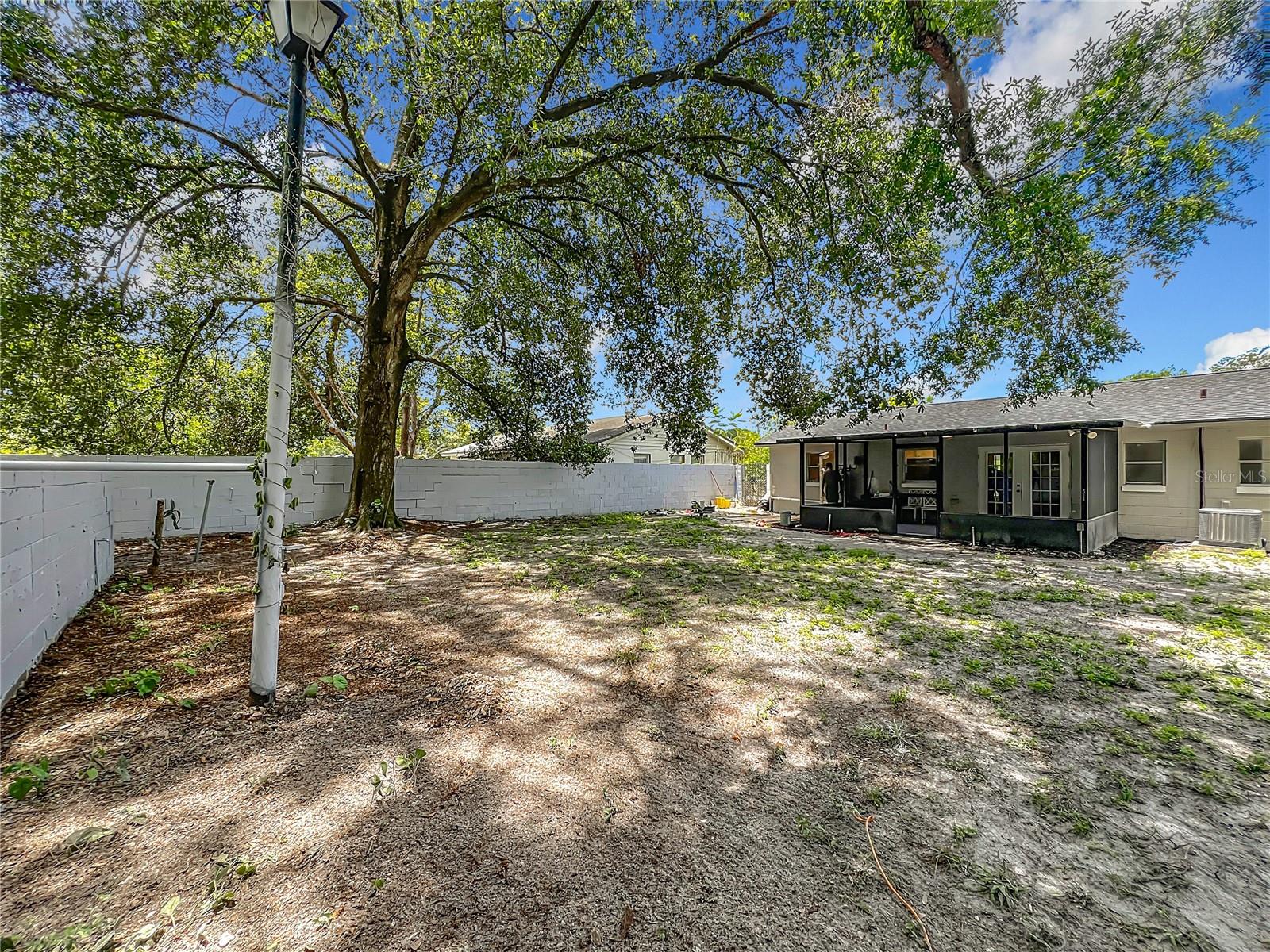 Image 23 of 25 For 2109 Hartwell Avenue