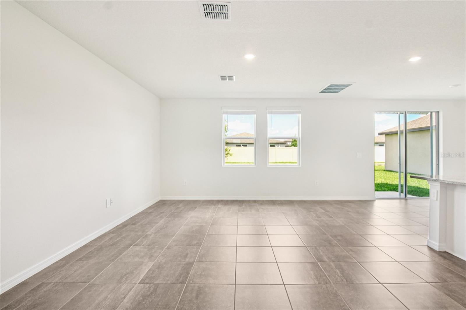 Image 6 of 26 For 1844 Brekey Way