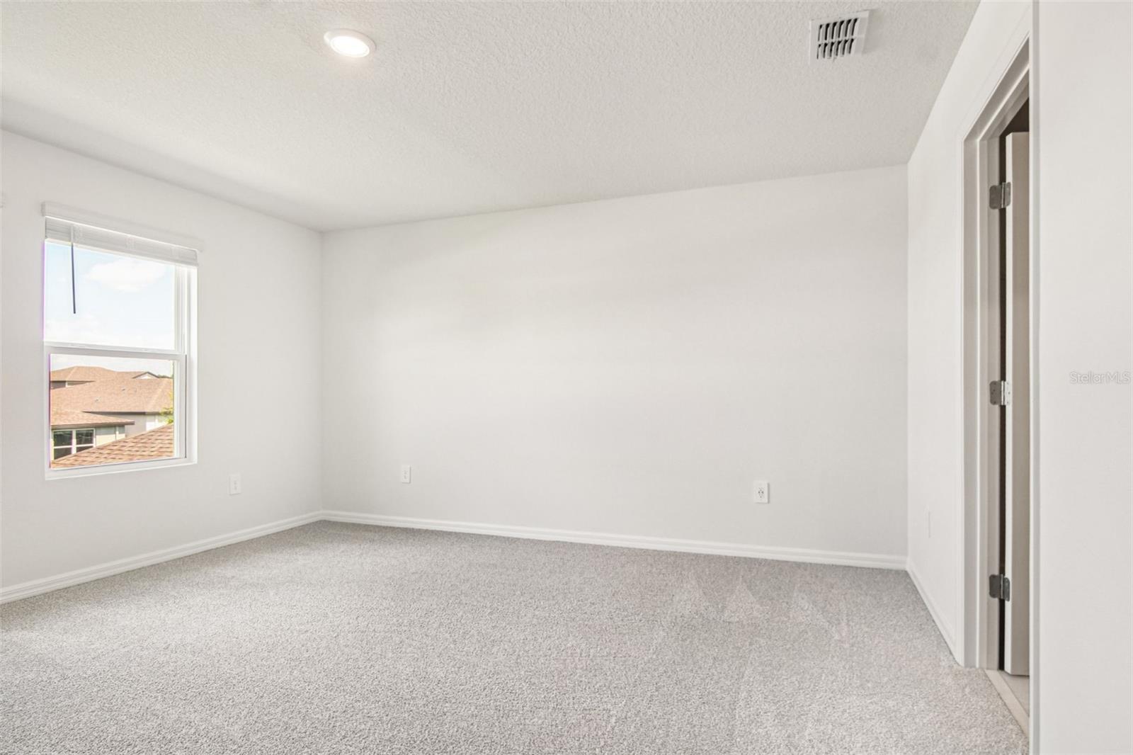 Image 8 of 26 For 1844 Brekey Way
