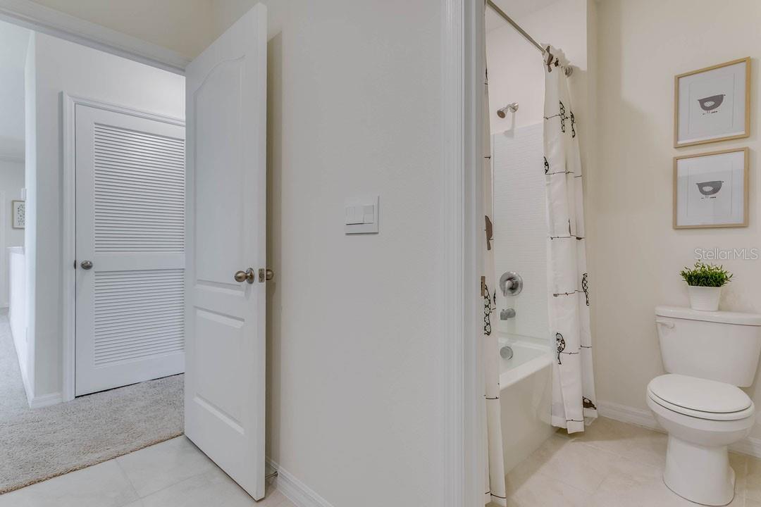 Image 33 of 35 For 403 Naples Court