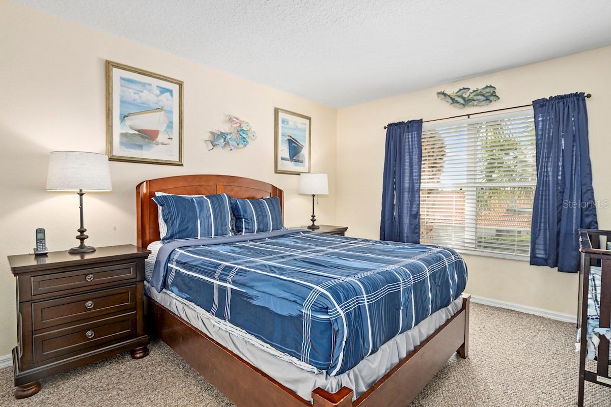 Image 37 of 59 For 1428 Solana Circle