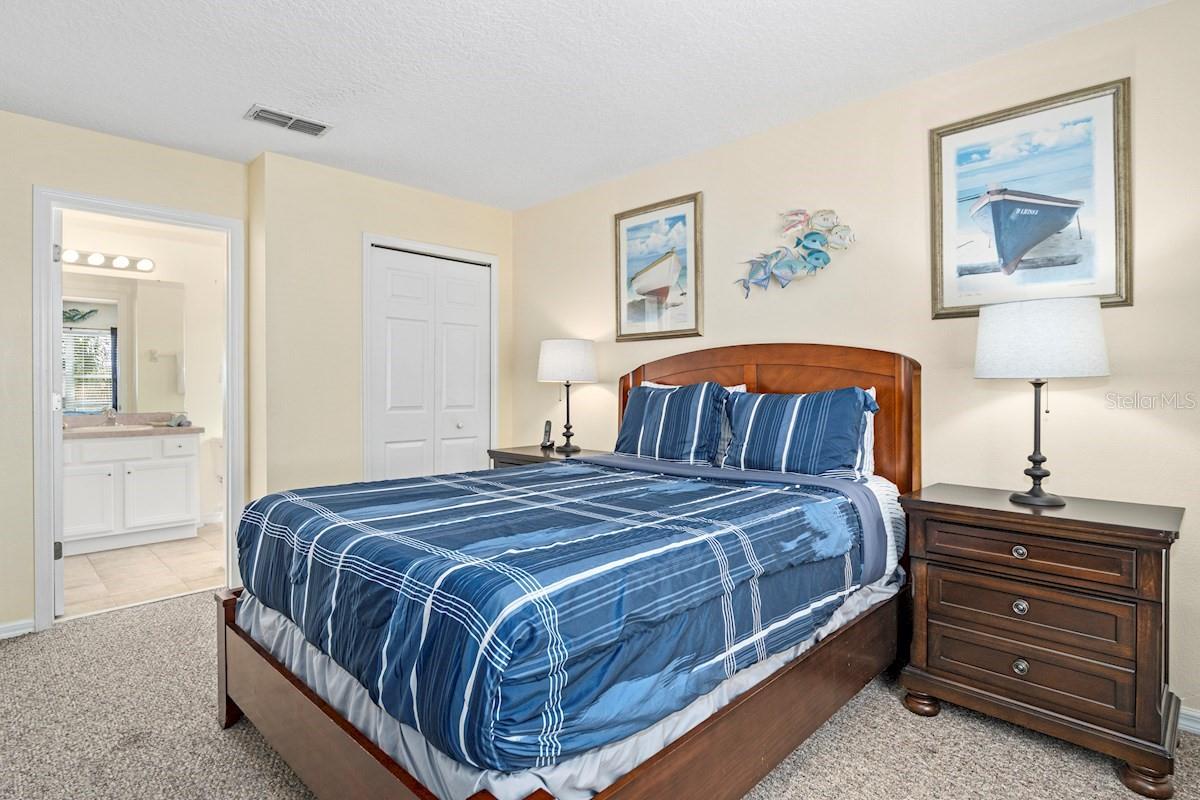 Image 38 of 59 For 1428 Solana Circle