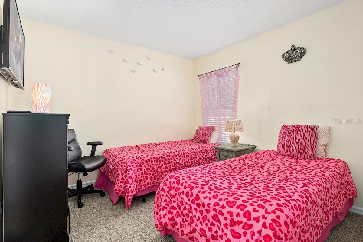 Image 41 of 59 For 1428 Solana Circle