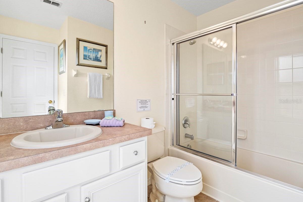 Image 43 of 59 For 1428 Solana Circle