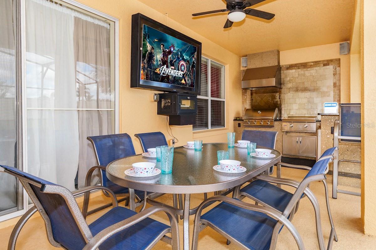 Image 8 of 59 For 1428 Solana Circle