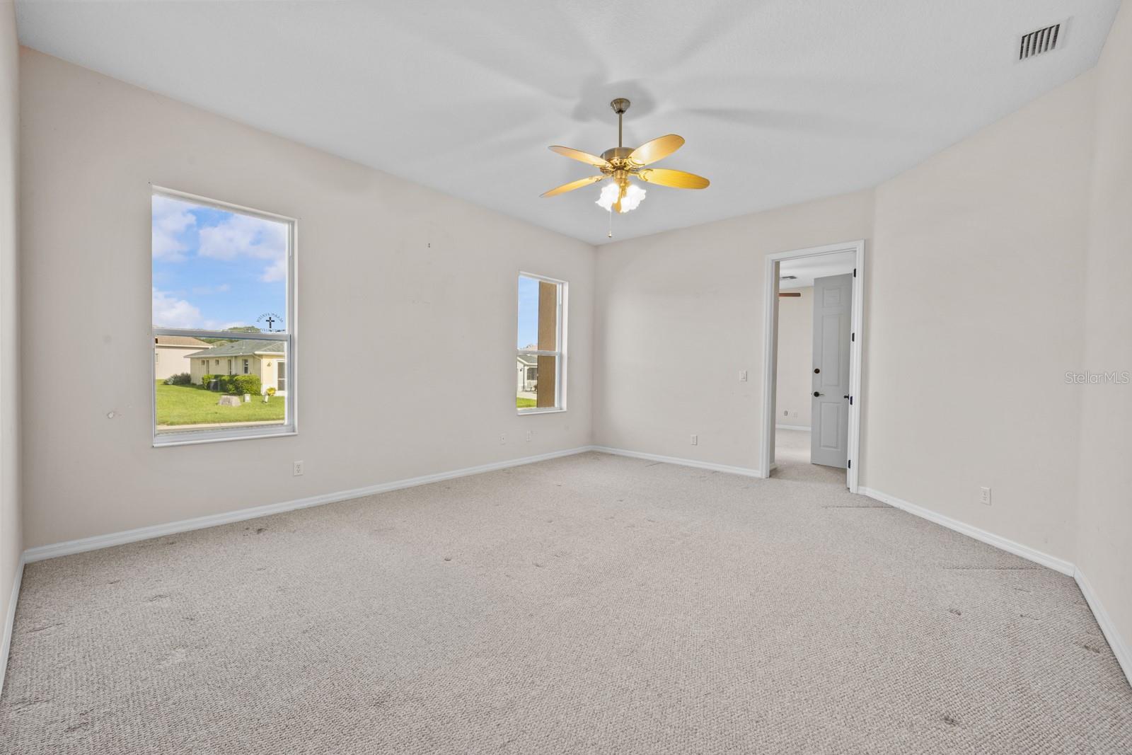 Image 19 of 45 For 5339 Pond Crossing Place