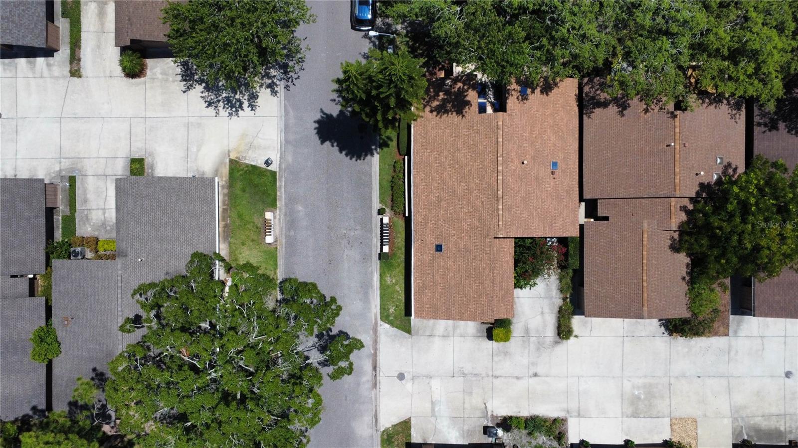 Image 41 of 43 For 271 Raintree Drive