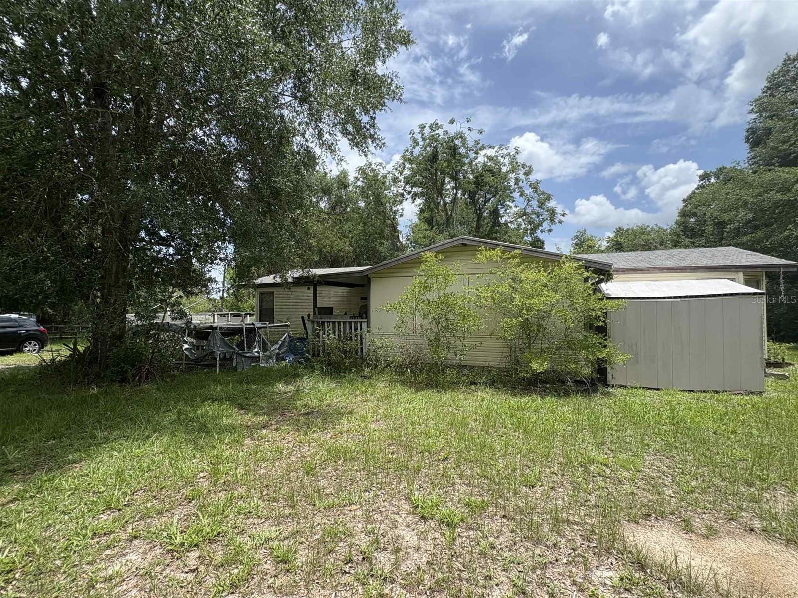 Image 3 of 11 For 11821 123rd Avenue