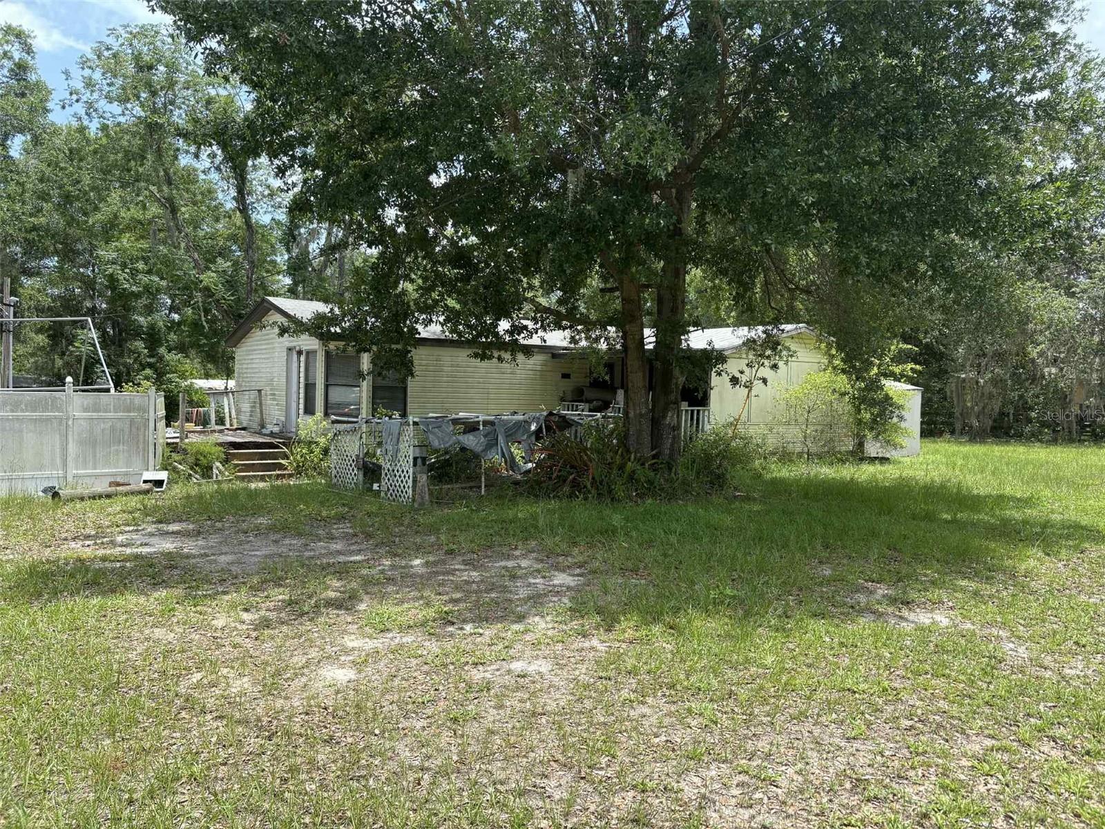 Image 6 of 11 For 11821 123rd Avenue