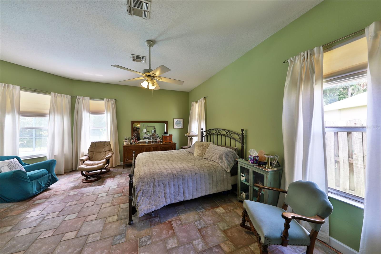 Image 11 of 18 For 604 Timberwilde Court