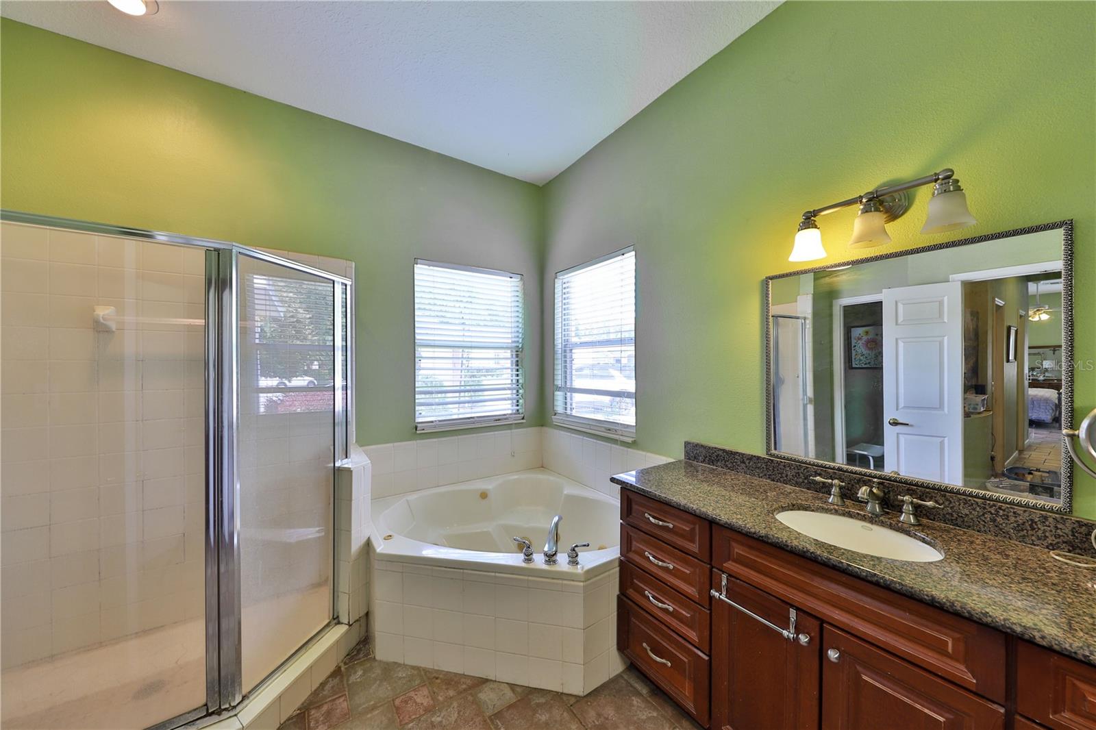 Image 13 of 18 For 604 Timberwilde Court