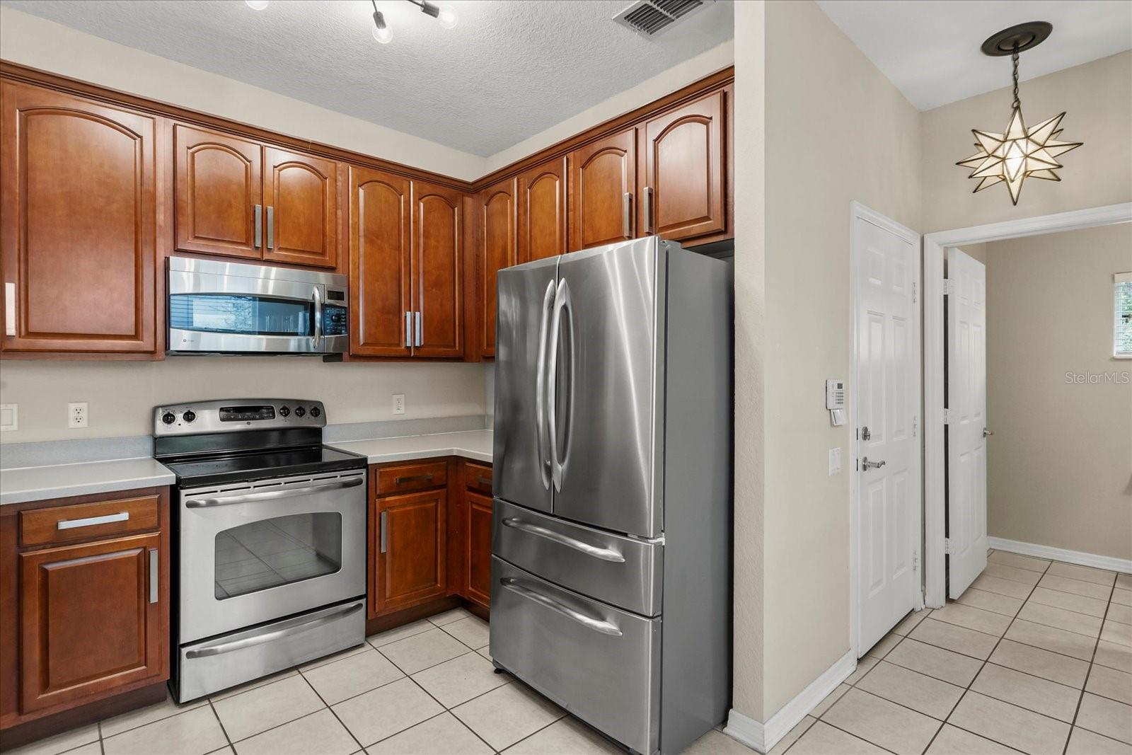 Image 12 of 33 For 6874 Slaven Drive