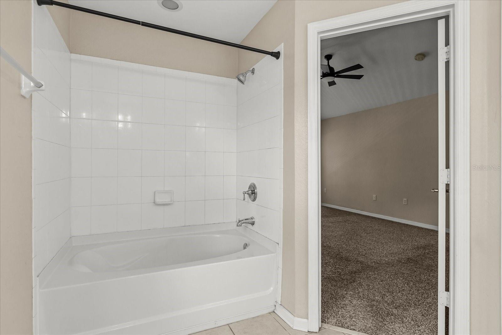 Image 19 of 33 For 6874 Slaven Drive