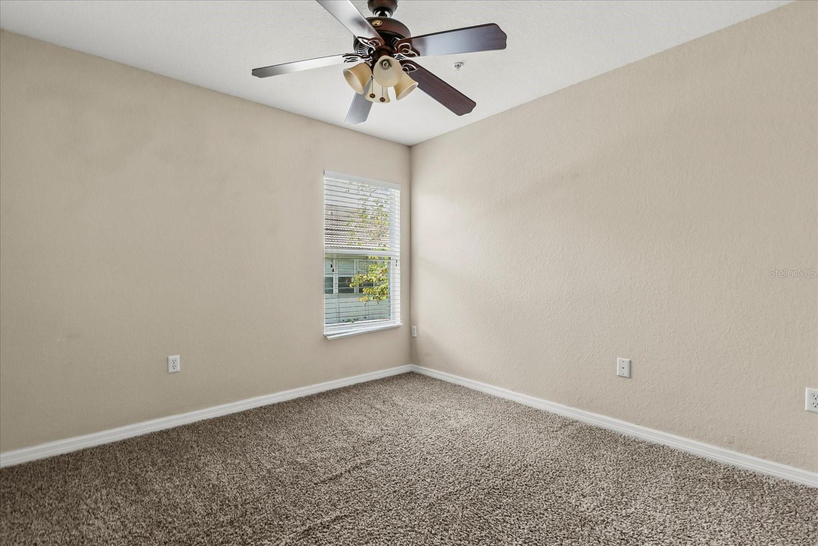 Image 23 of 33 For 6874 Slaven Drive