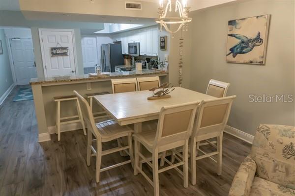 Image 30 of 51 For 14701 Front Beach Road 330