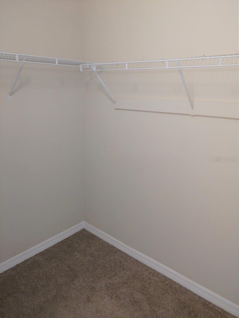 Image 13 of 27 For 10612 Regent Square Drive 1307