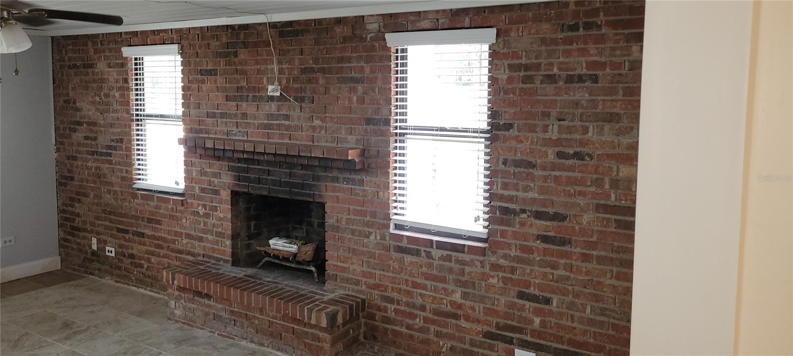 Image 10 of 20 For 814 Agnes Drive