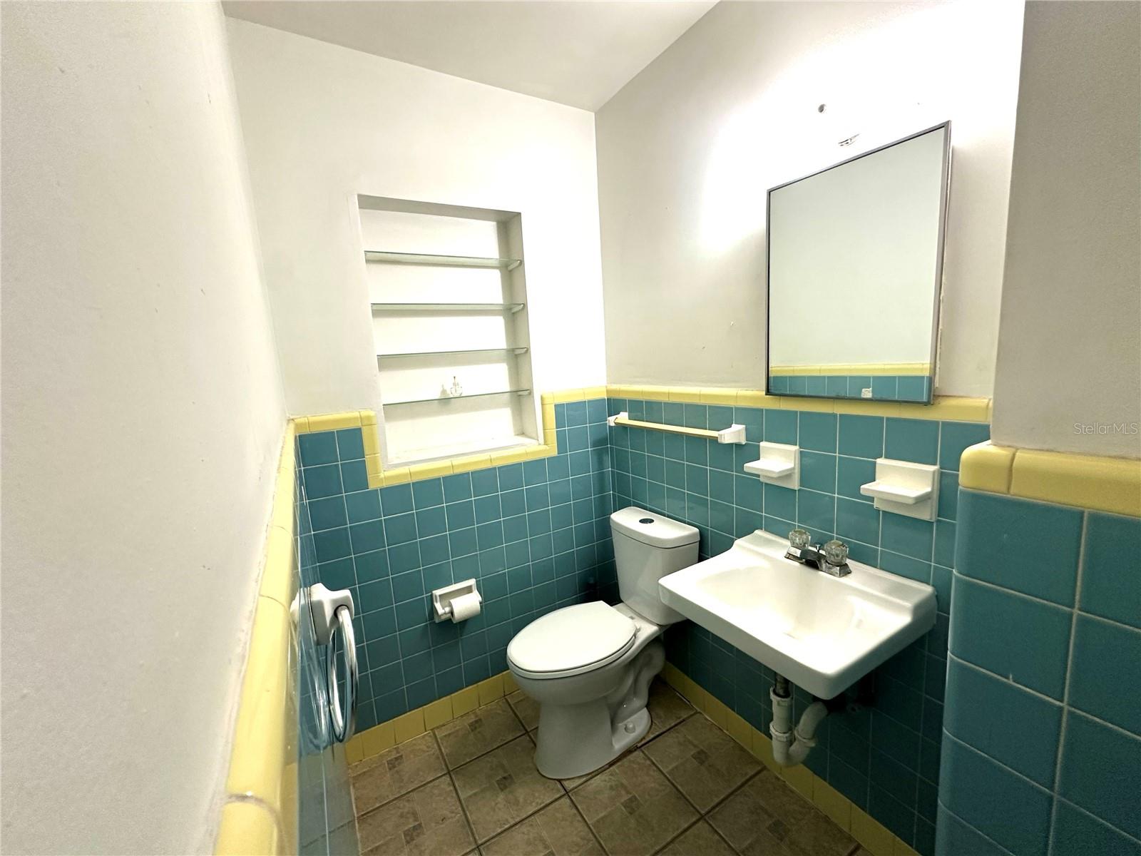 Image 20 of 20 For 814 Agnes Drive