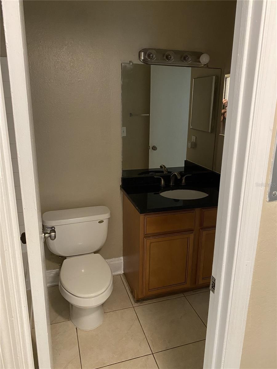 Image 10 of 14 For 4524 Commander Drive 1615
