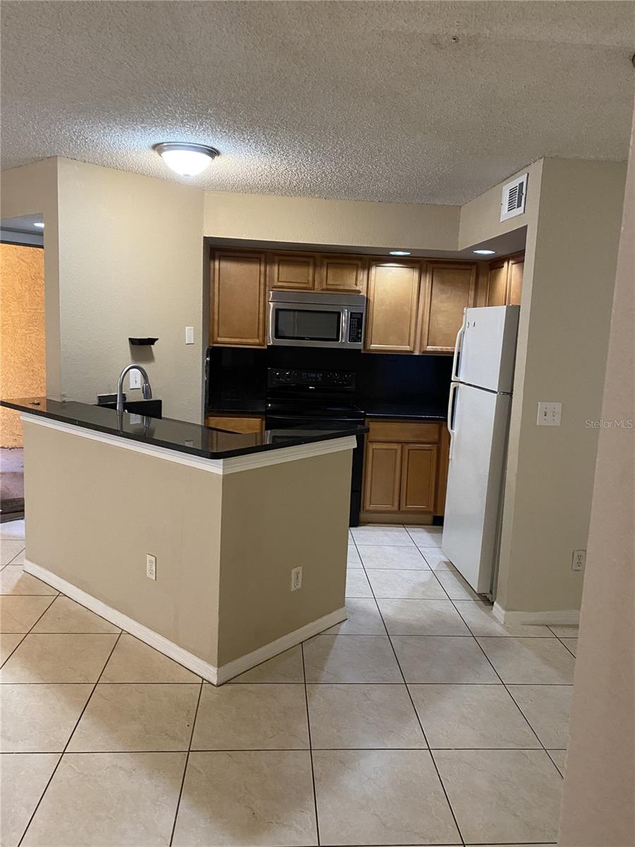 Image 2 of 14 For 4524 Commander Drive 1615