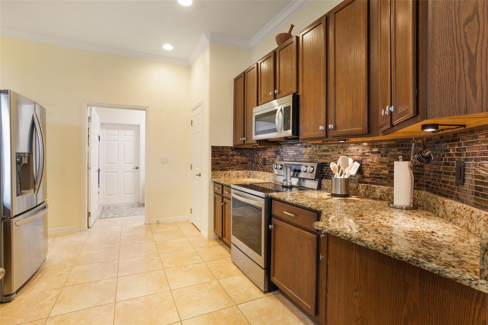 Image 18 of 35 For 930 Willow Oak Loop