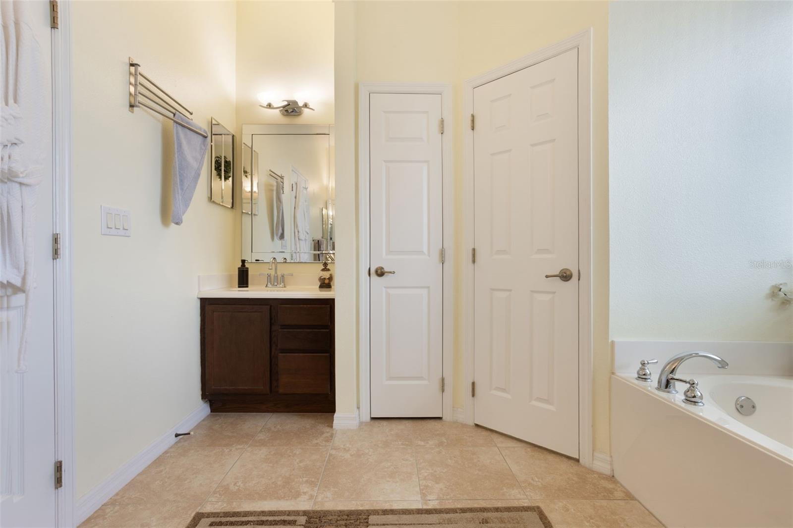 Image 28 of 35 For 930 Willow Oak Loop