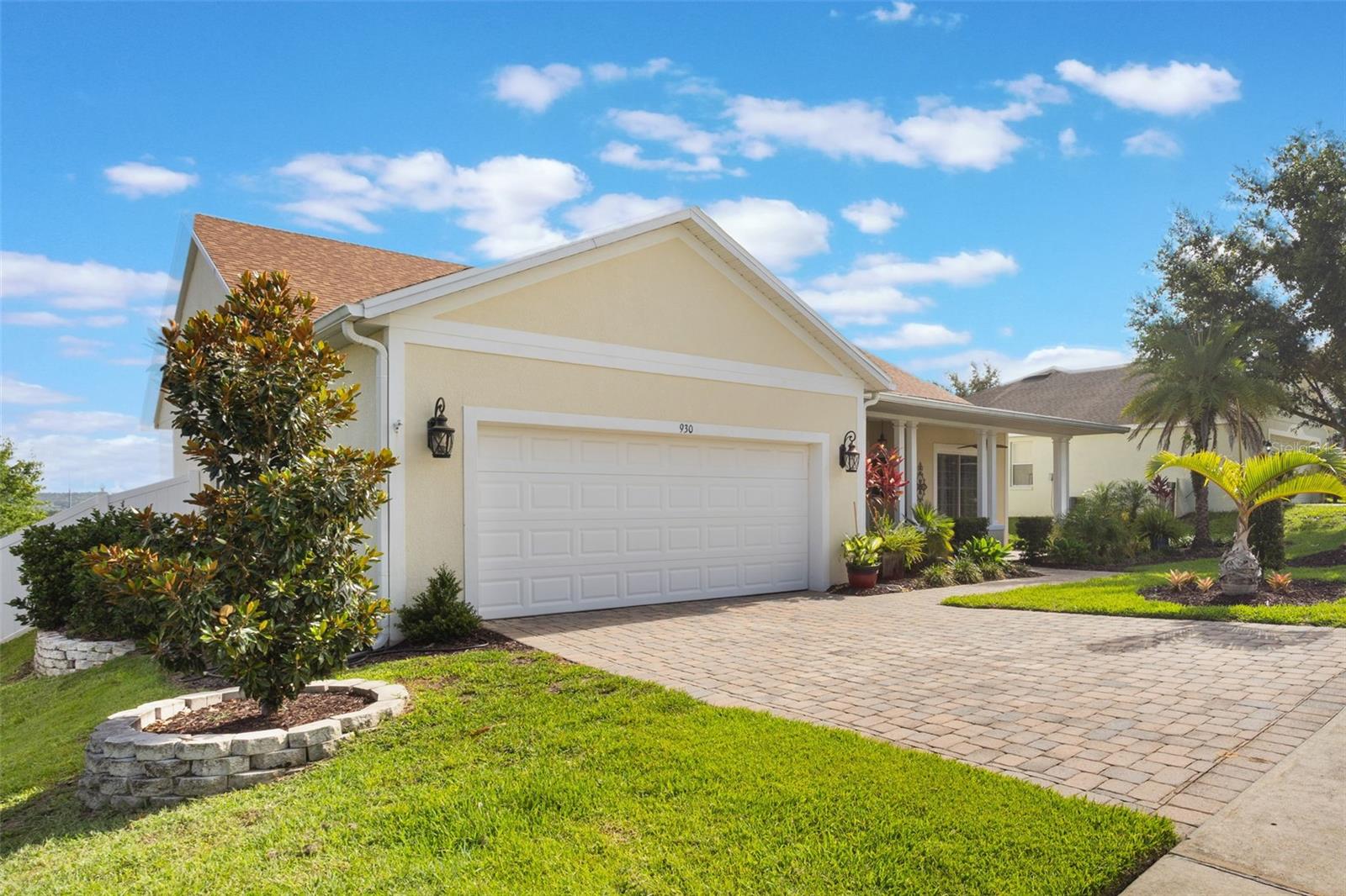Image 3 of 35 For 930 Willow Oak Loop