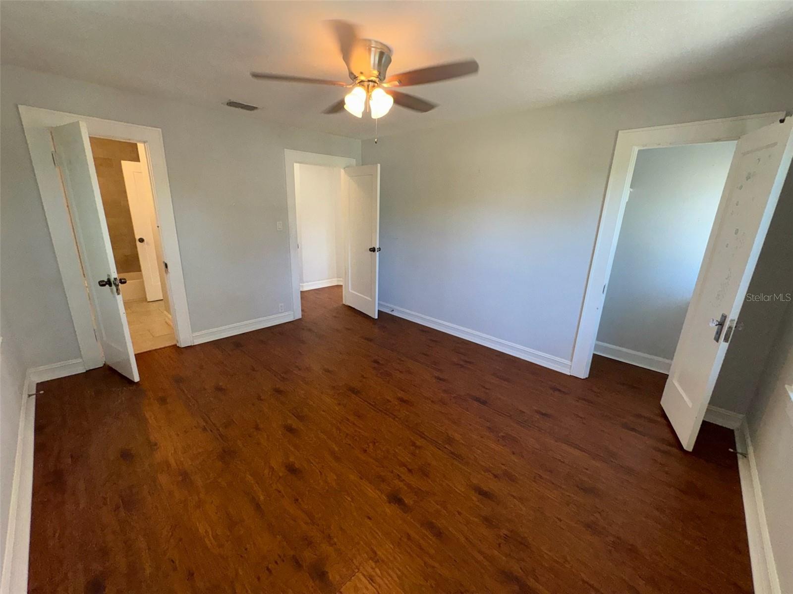Image 12 of 23 For 714 Springdale Road