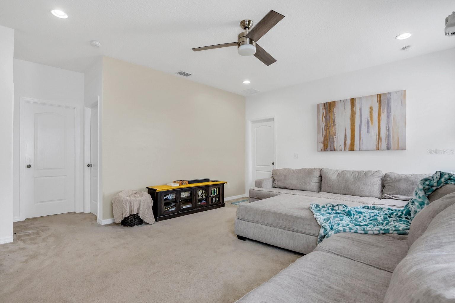 Image 23 of 56 For 4509 Latimer Way