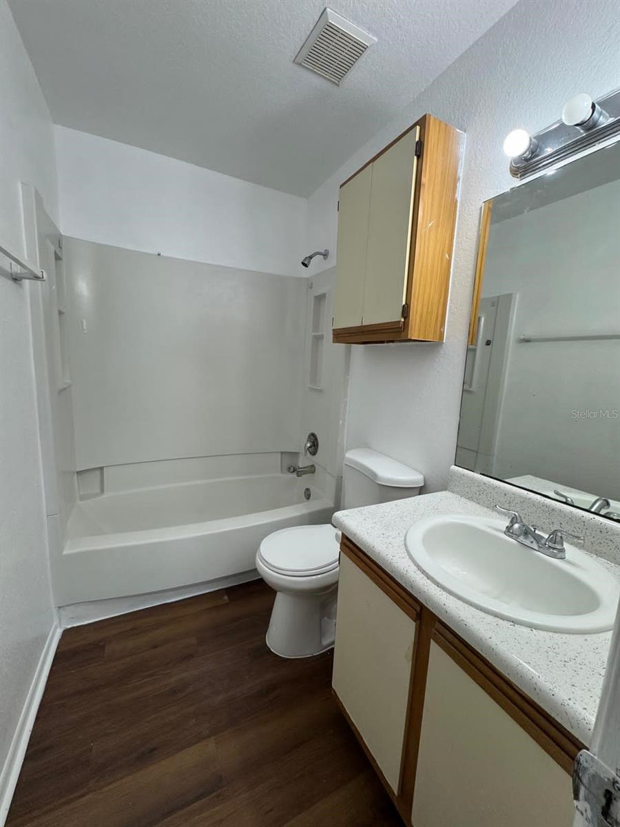 Image 6 of 16 For 957 Salt Pond Place 302