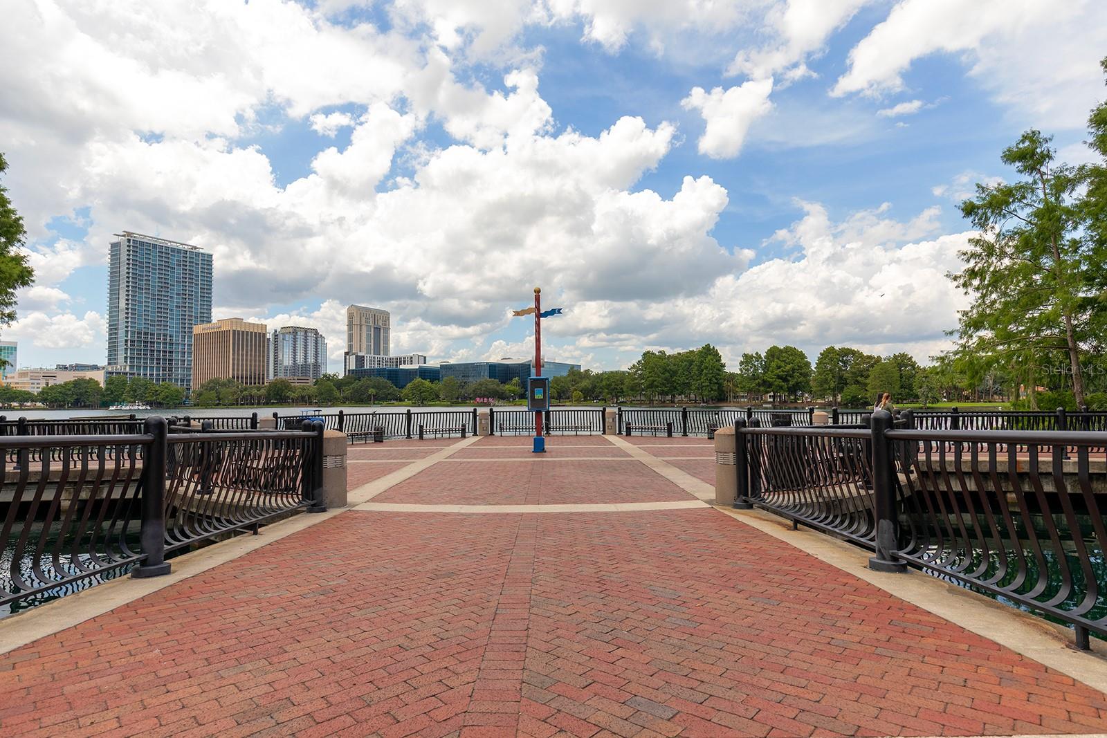 Image 33 of 34 For 10 Summerlin Avenue 14