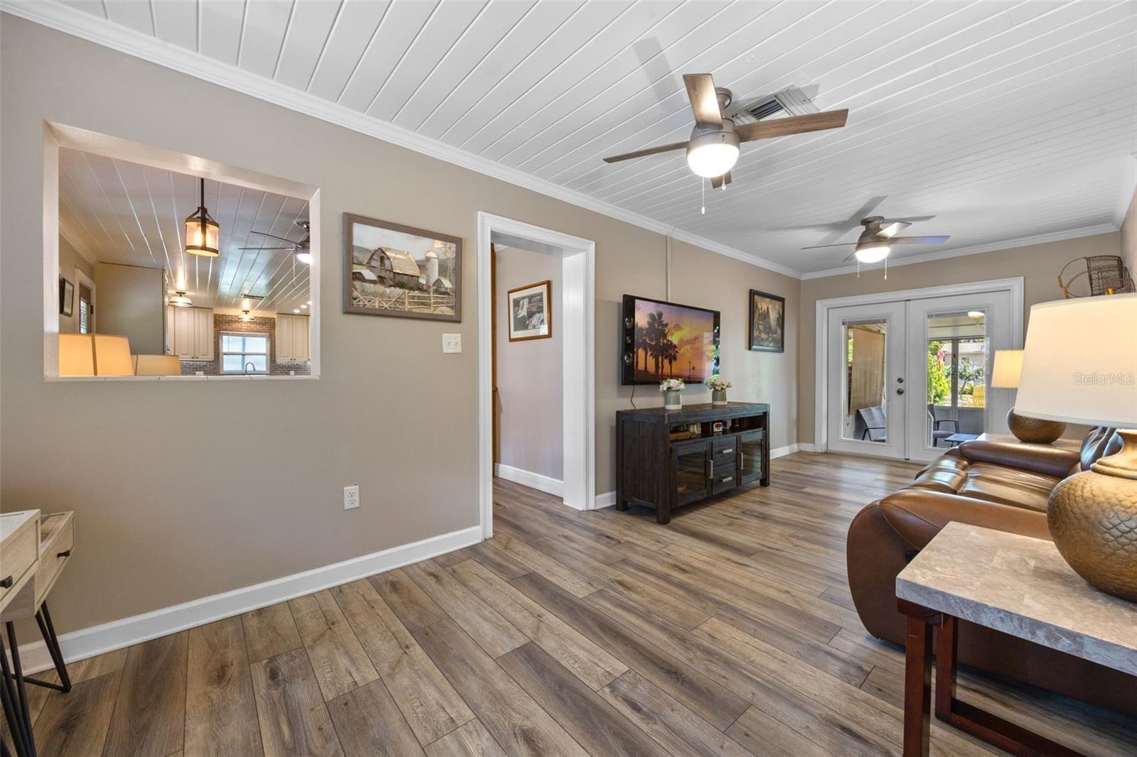 Image 11 of 48 For 42 Smyrna Drive