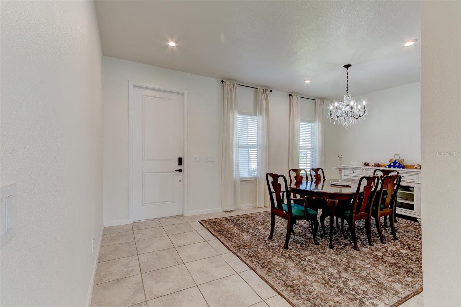 Image 13 of 49 For 2149 Tudor Rose Drive