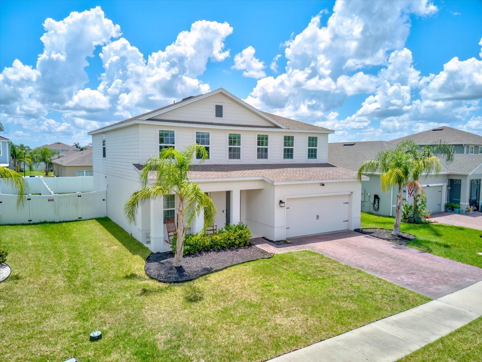 Image 3 of 49 For 2149 Tudor Rose Drive
