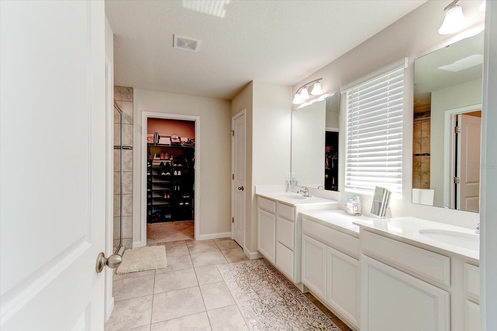 Image 38 of 49 For 2149 Tudor Rose Drive