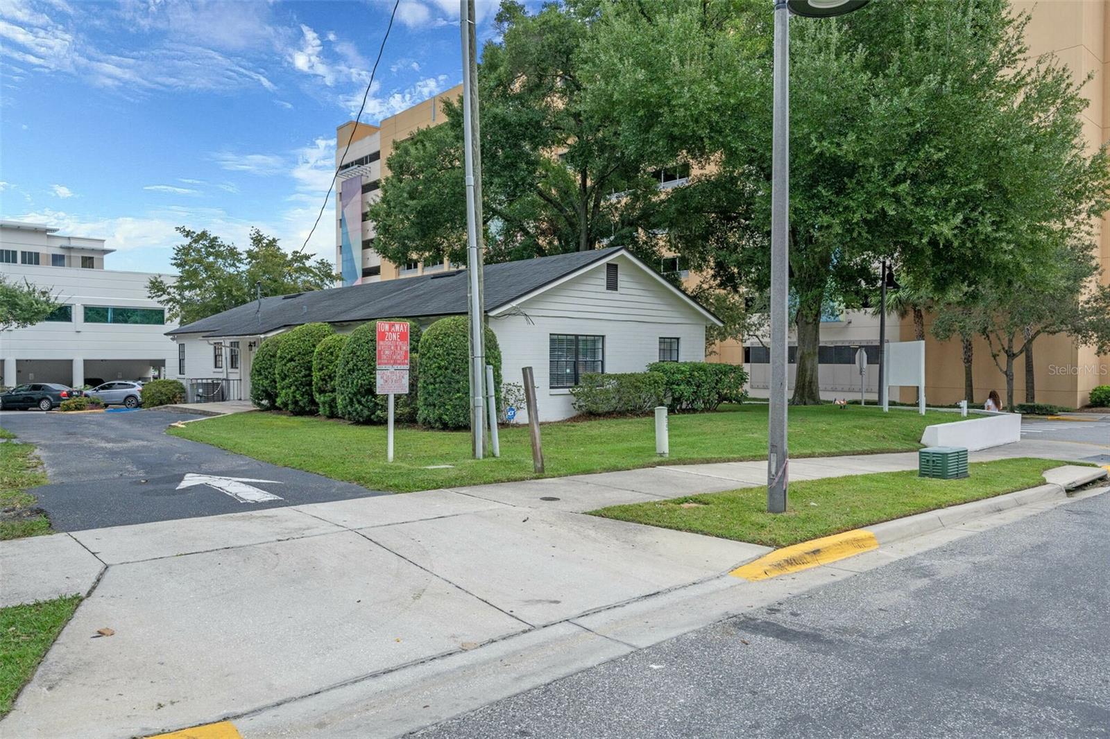 Image 11 of 21 For 1214 Kuhl Avenue