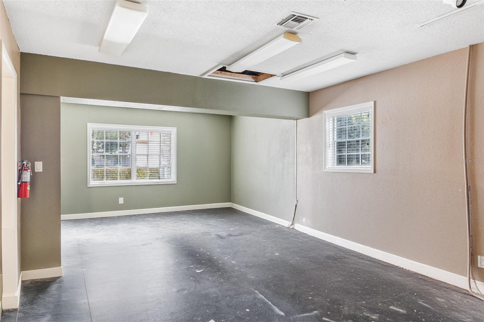 Image 2 of 21 For 1214 Kuhl Avenue