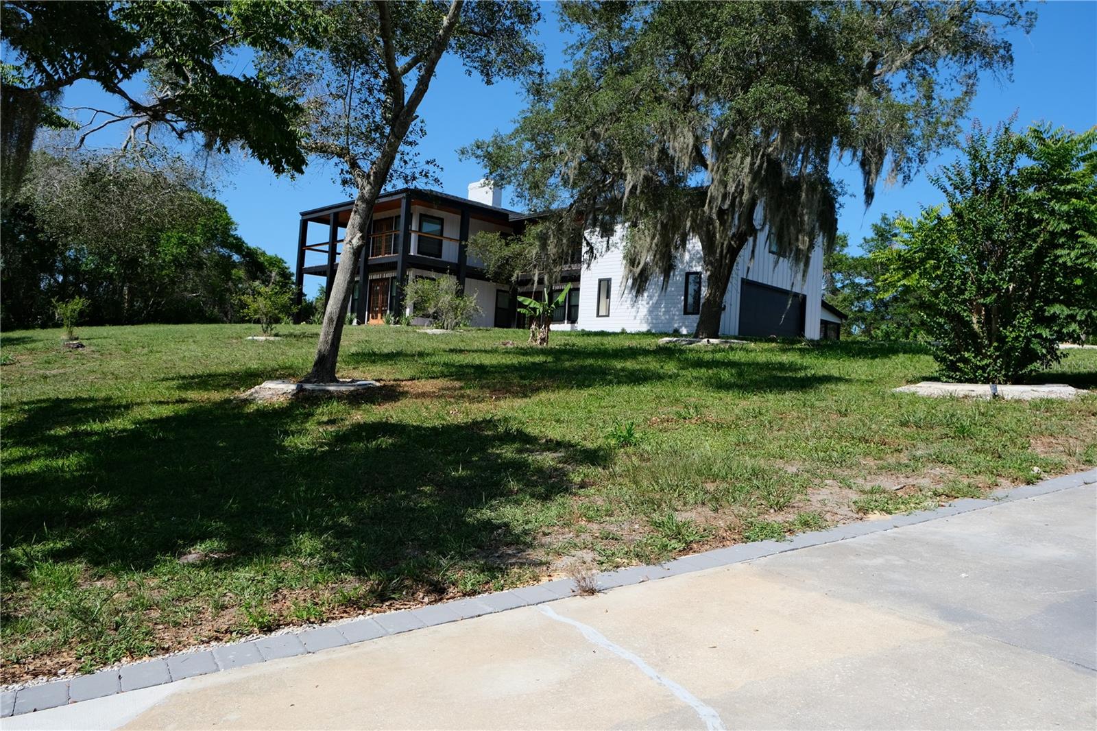 Image 3 of 60 For 1195 Carpenter Road
