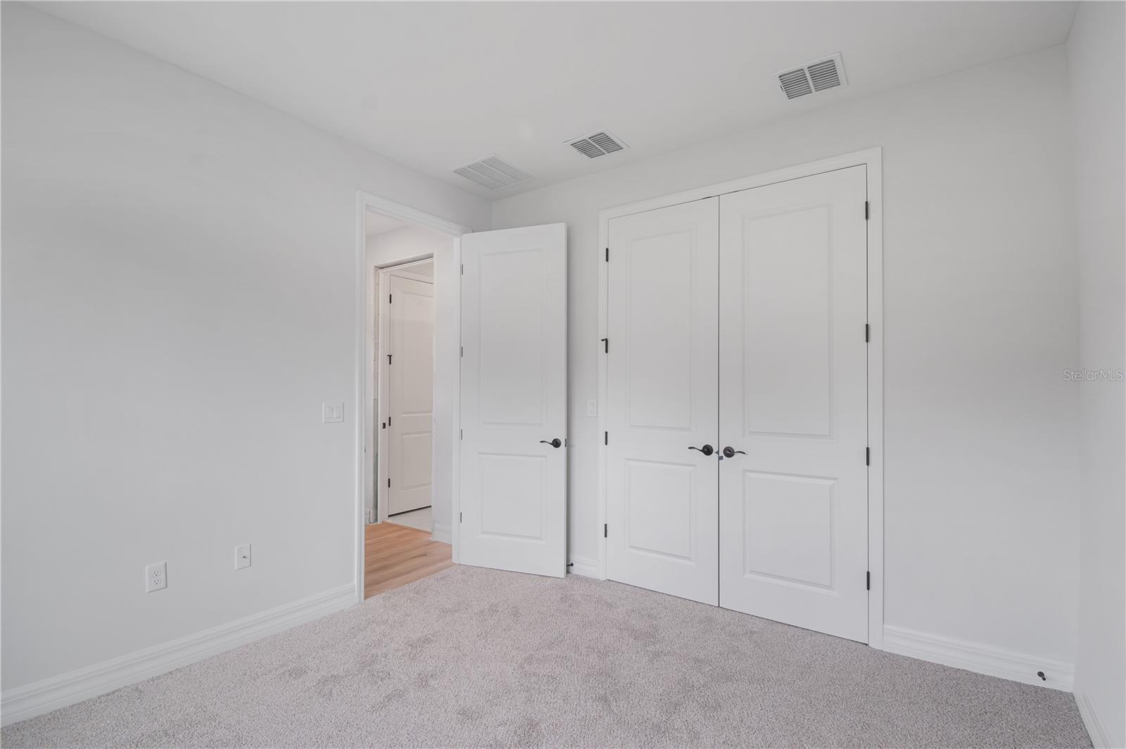Image 13 of 49 For 5908 115 Street Rd
