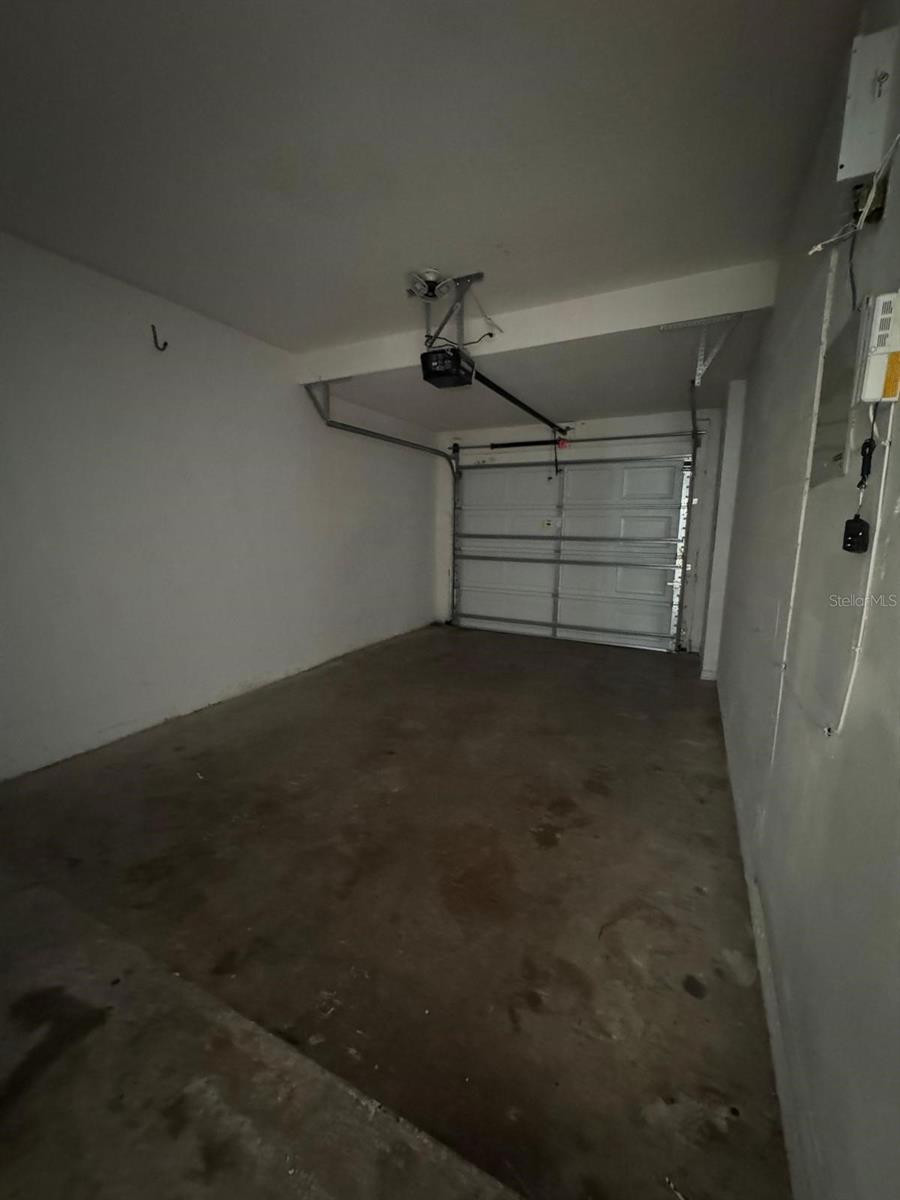 Image 15 of 15 For 10804 Savannah Wood Drive 127