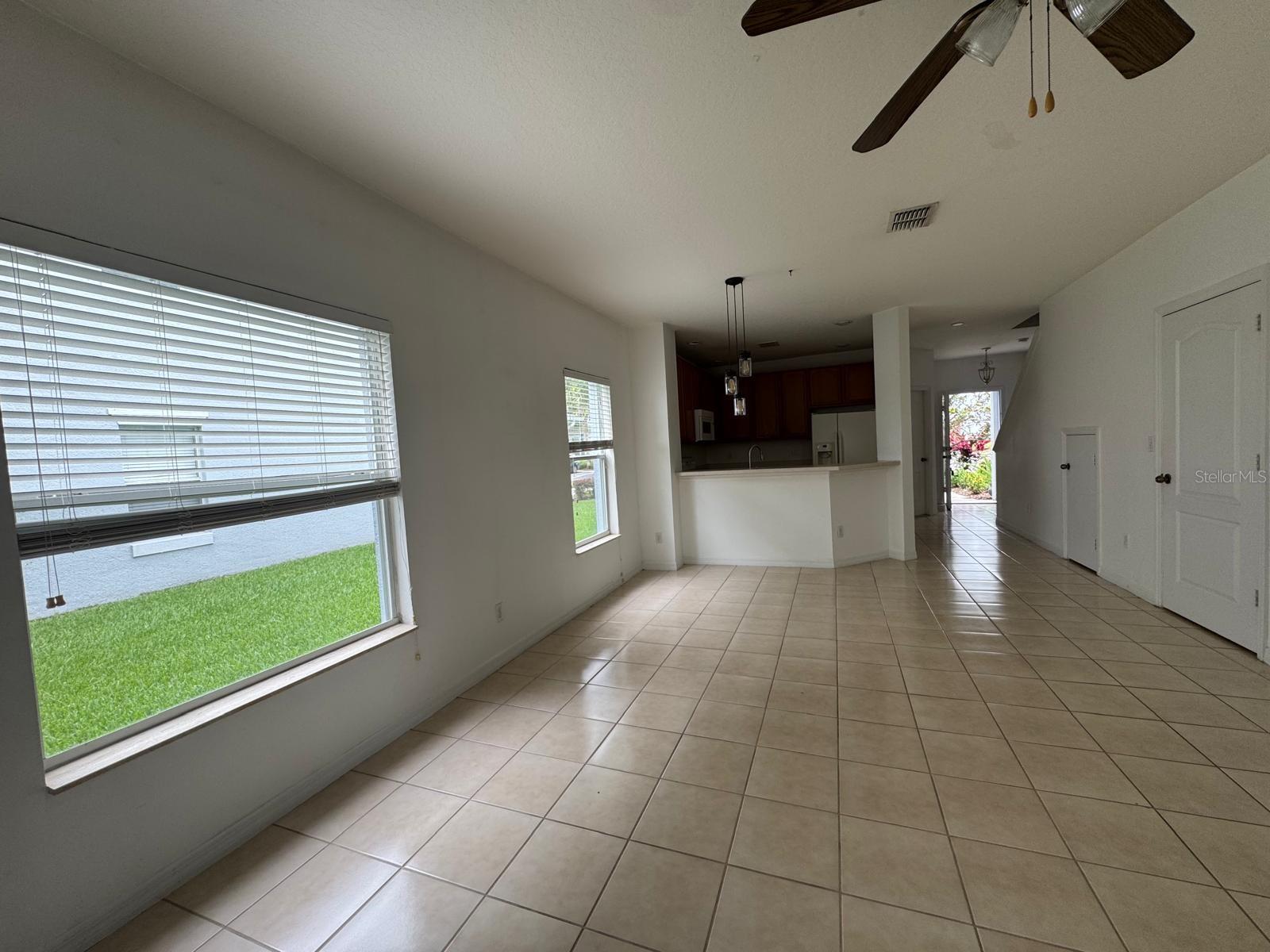 Image 4 of 15 For 10804 Savannah Wood Drive 127