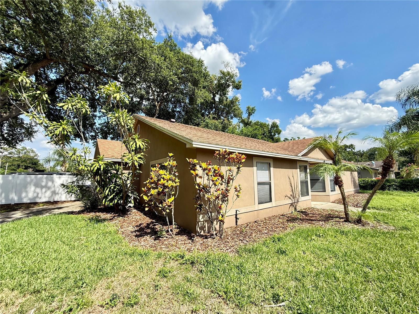 Image 13 of 47 For 1801 Chamberlin Street