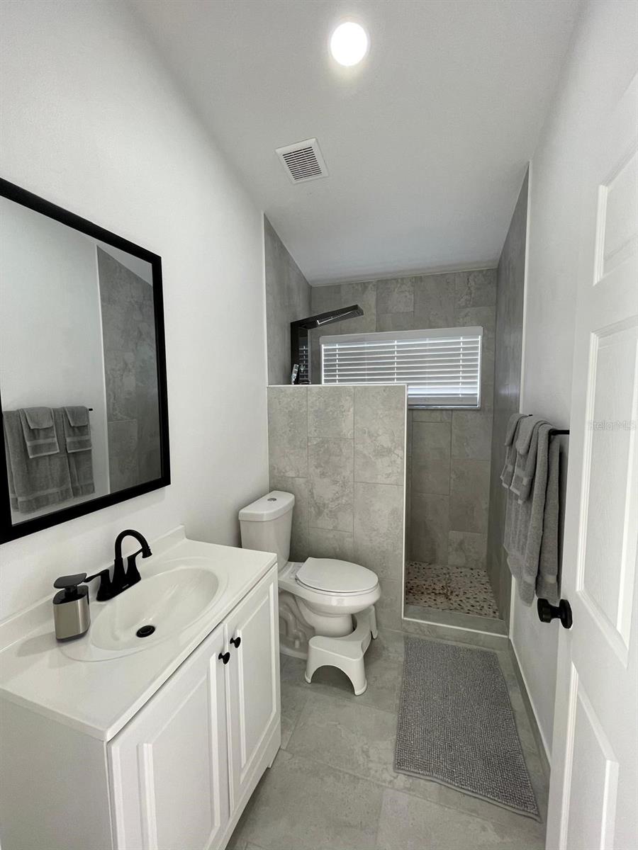Image 28 of 33 For 2505 Osprey Creek Court