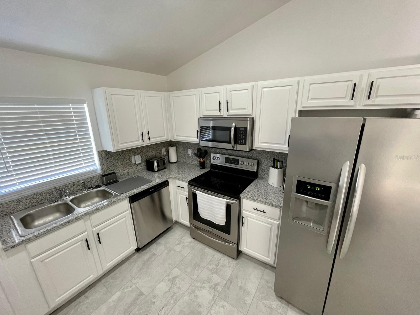 Image 7 of 33 For 2505 Osprey Creek Court
