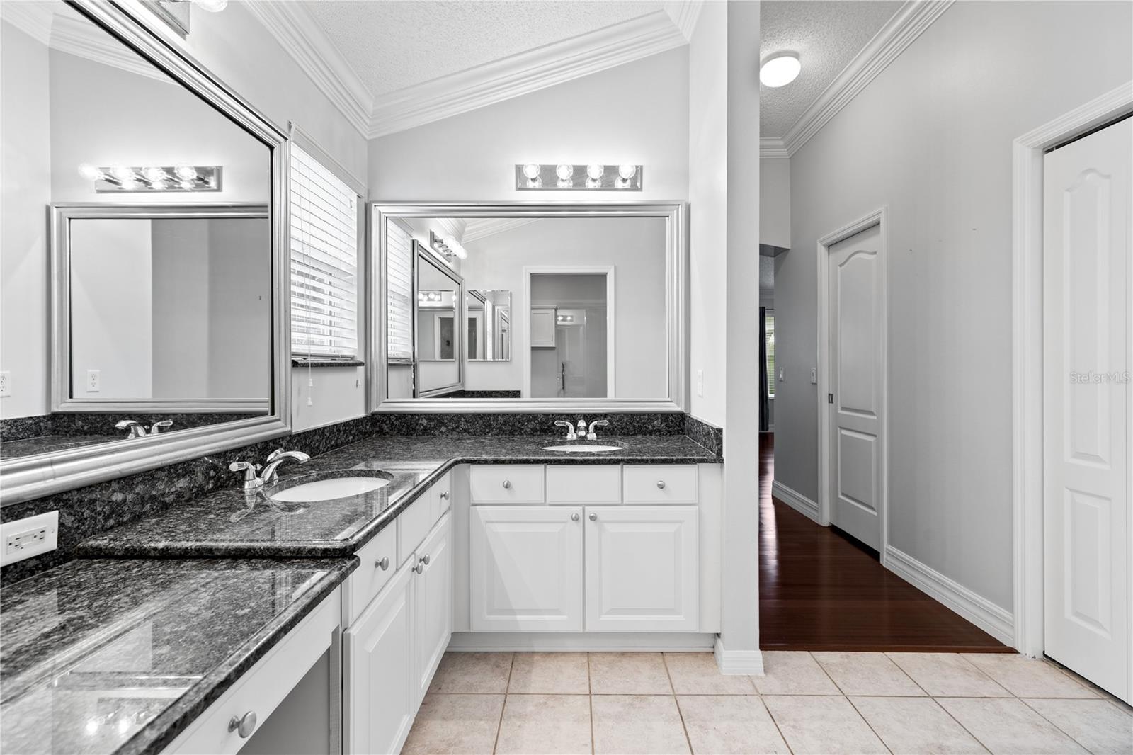 Image 21 of 40 For 16950 80th Bellavista Circle